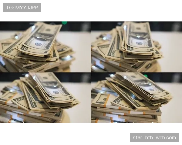 阿萨尔森家里几个亿现金堆着，估计还不如他每天的训练严厉吧！